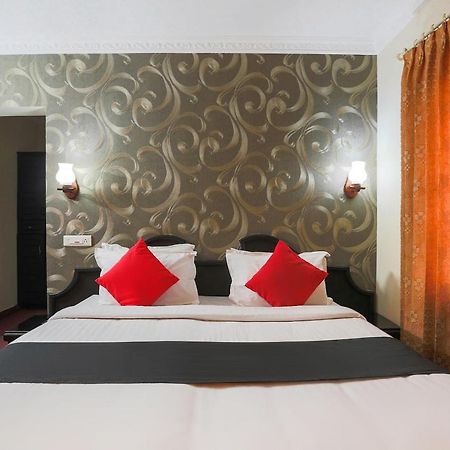 מומביי Capital O 72337 Hotel Konkan Tadka מראה חיצוני תמונה