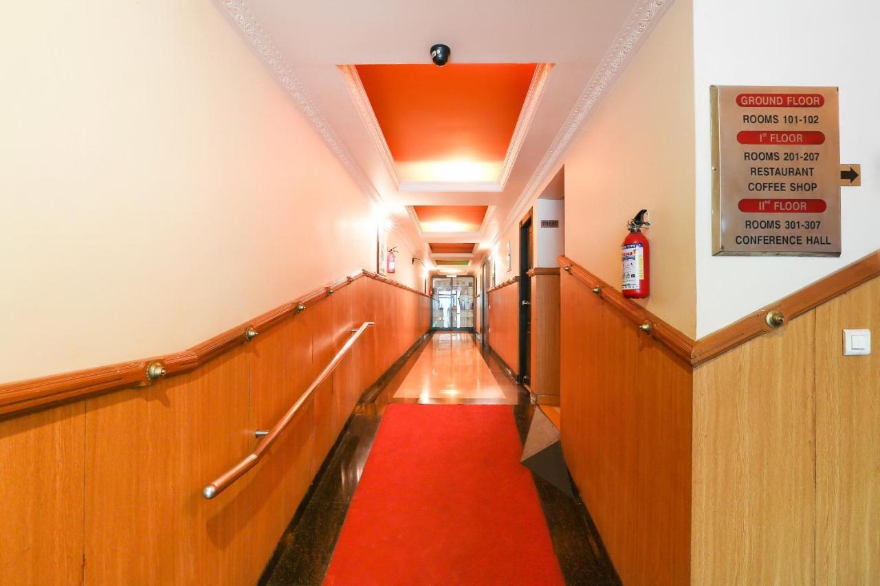 מומביי Capital O 72337 Hotel Konkan Tadka מראה חיצוני תמונה